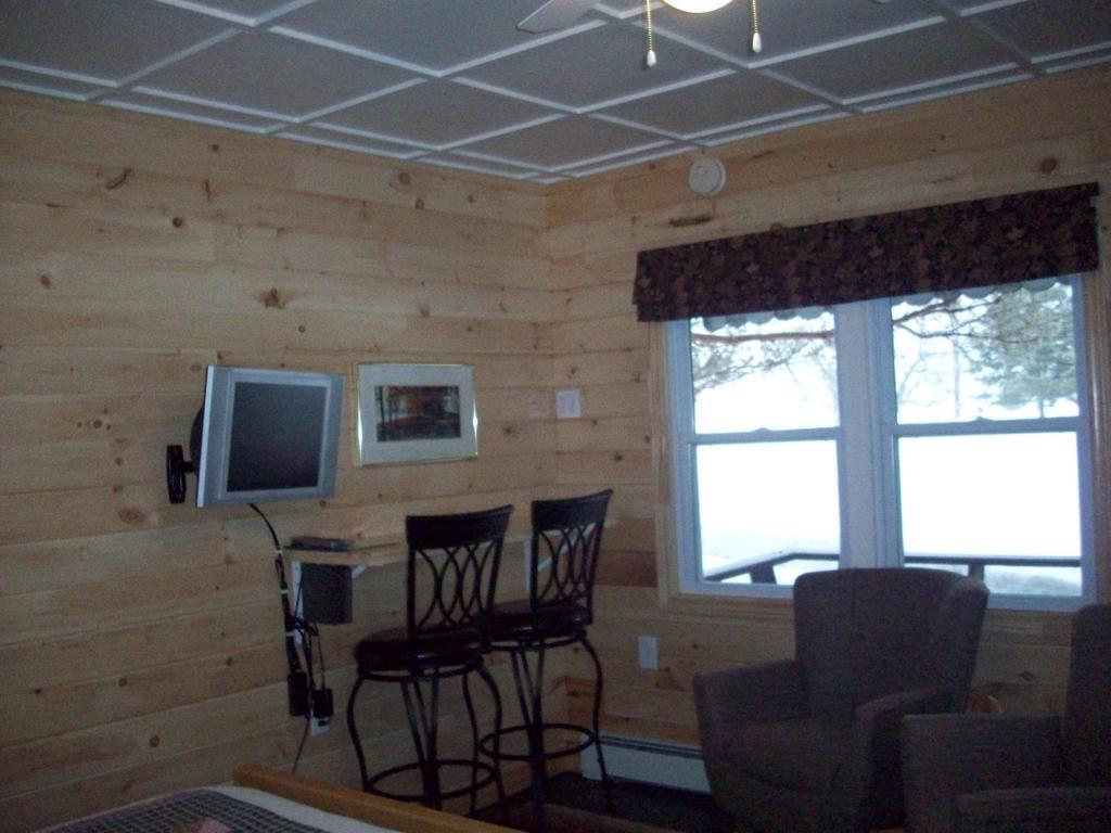 Lakewoods Cottage Oxtongue Lake Ruang foto