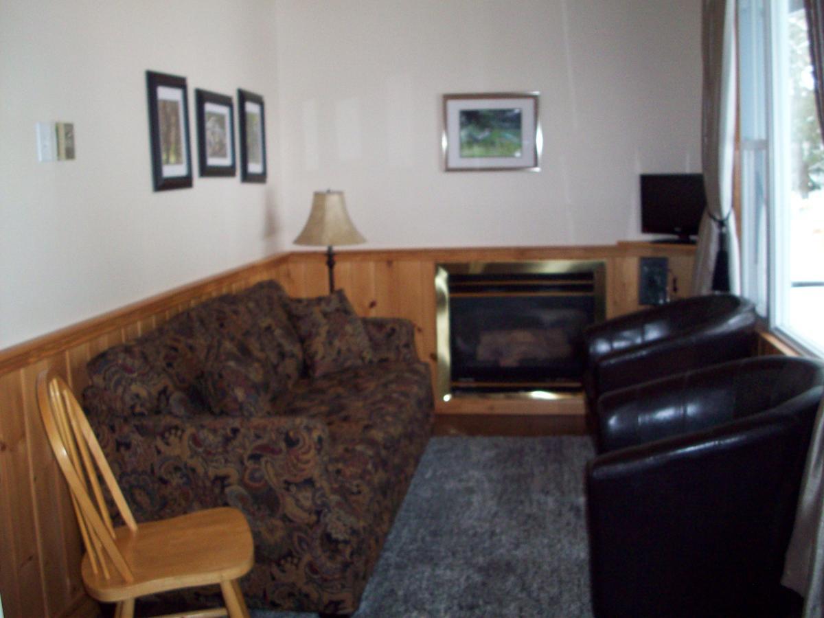 Lakewoods Cottage Oxtongue Lake Bagian luar foto